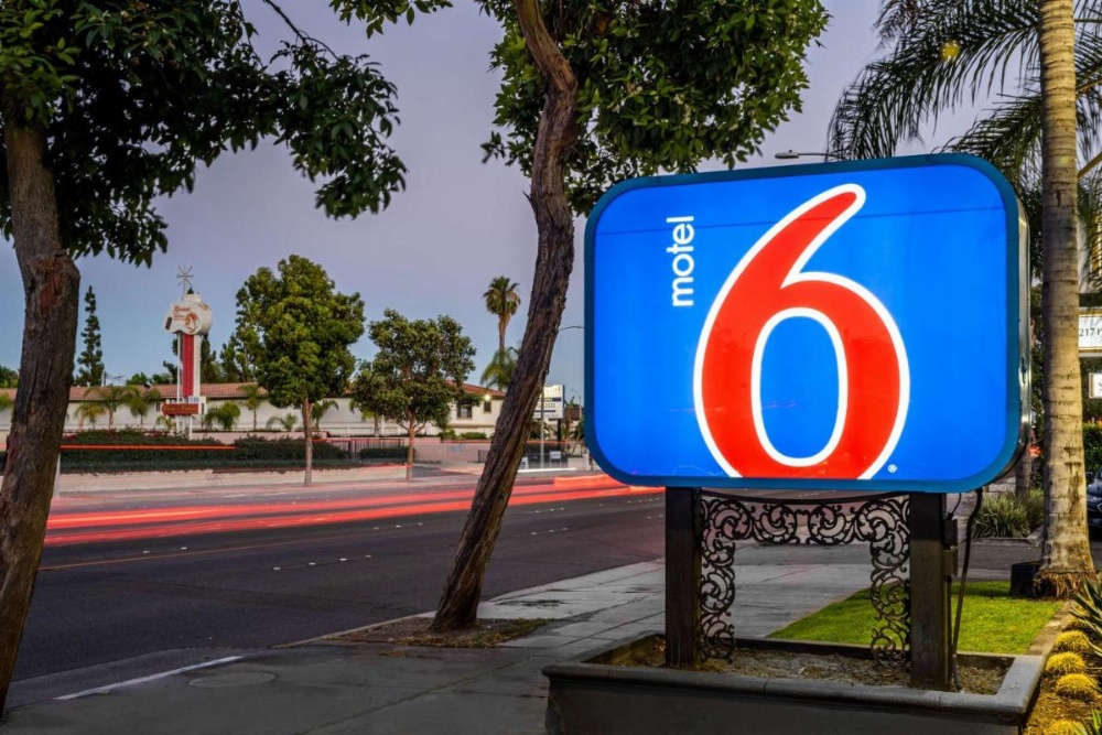 Motel 6 Anaheim - Convention Center Image 43